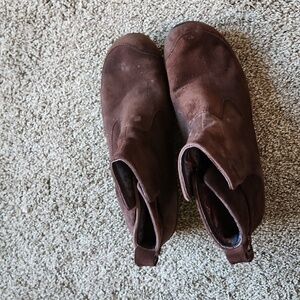 Dansko Brown Low Heal Ankle Boots Pre-owned Size 42 Size 11